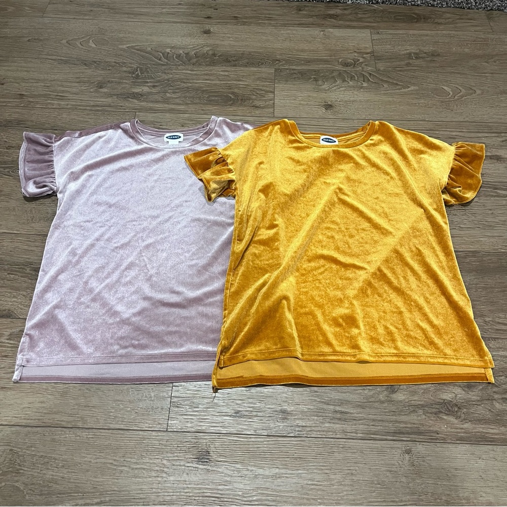Old Navy Girl’s Velvet Ruffle Sleeve Shirts - Size XL (14)